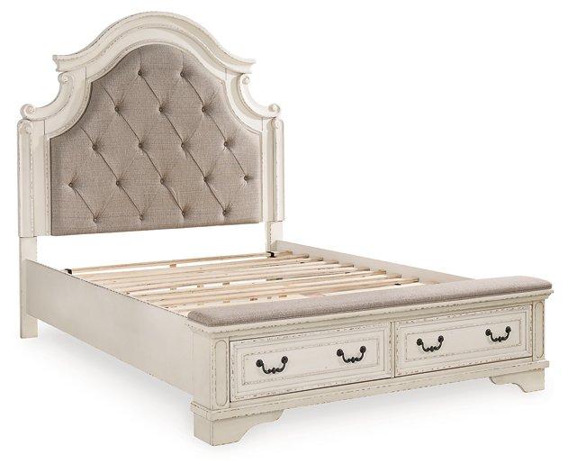 Realyn Upholstered Bed