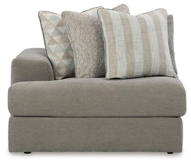 Avaliyah Sectional Loveseat